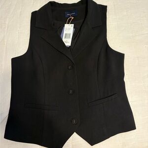 Skies Are Blue Black Button-Up Vest